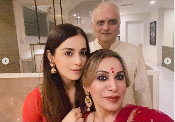 Radhika madan with her parents mother Neeru Madan and father Sujit madan