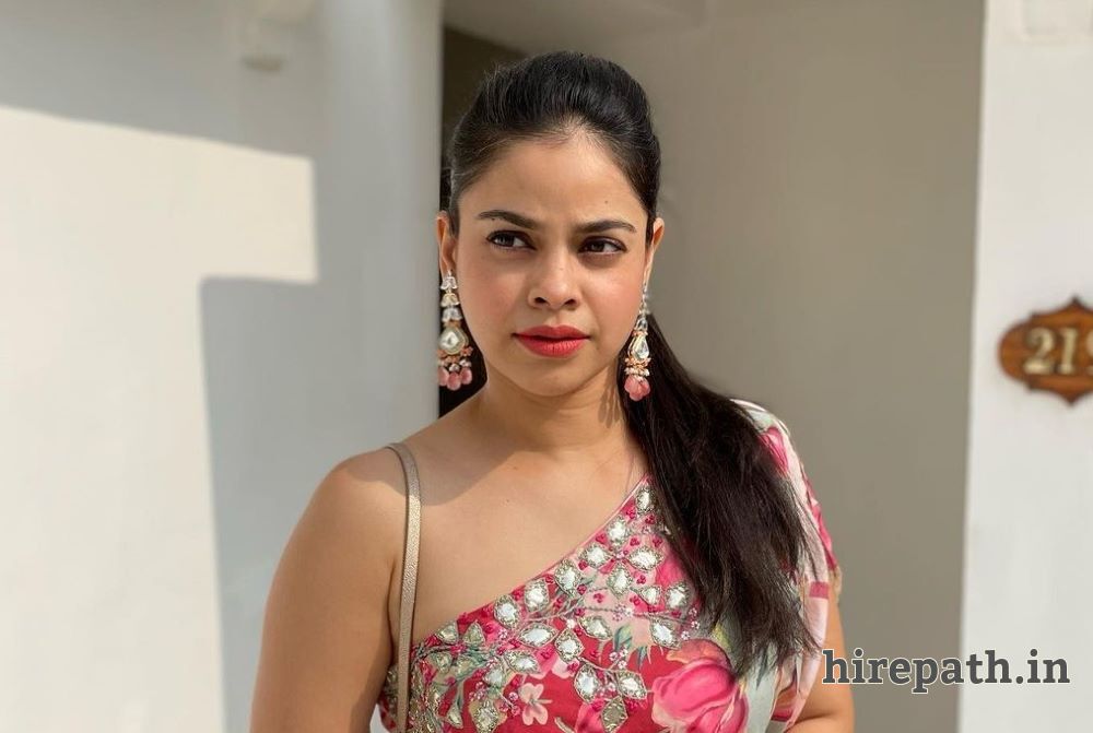 Sumona Chakravarti