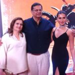 Tara Sutaria with her parents father Himanshu sutaria and mother tina sutaria