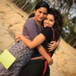 Anupama Parameswaran with her mother Sunitha Parameswaran