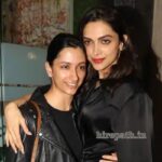 deepika-padukone-with-her-sister-anisha-padukone