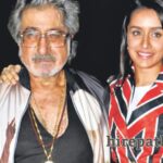 shraddha-kapoor-with-her-father-shakti-kapoor